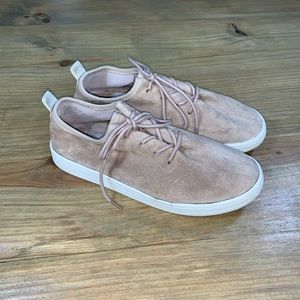 Steve Madden Elexa Suede Lace-ups